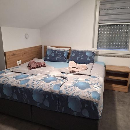Apartmani Venecia Prozor Εξωτερικό φωτογραφία