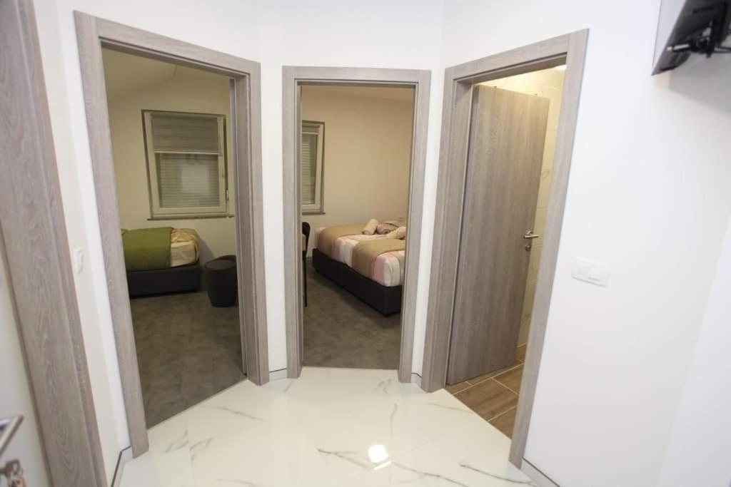 Apartmani Venecia Prozor Εξωτερικό φωτογραφία